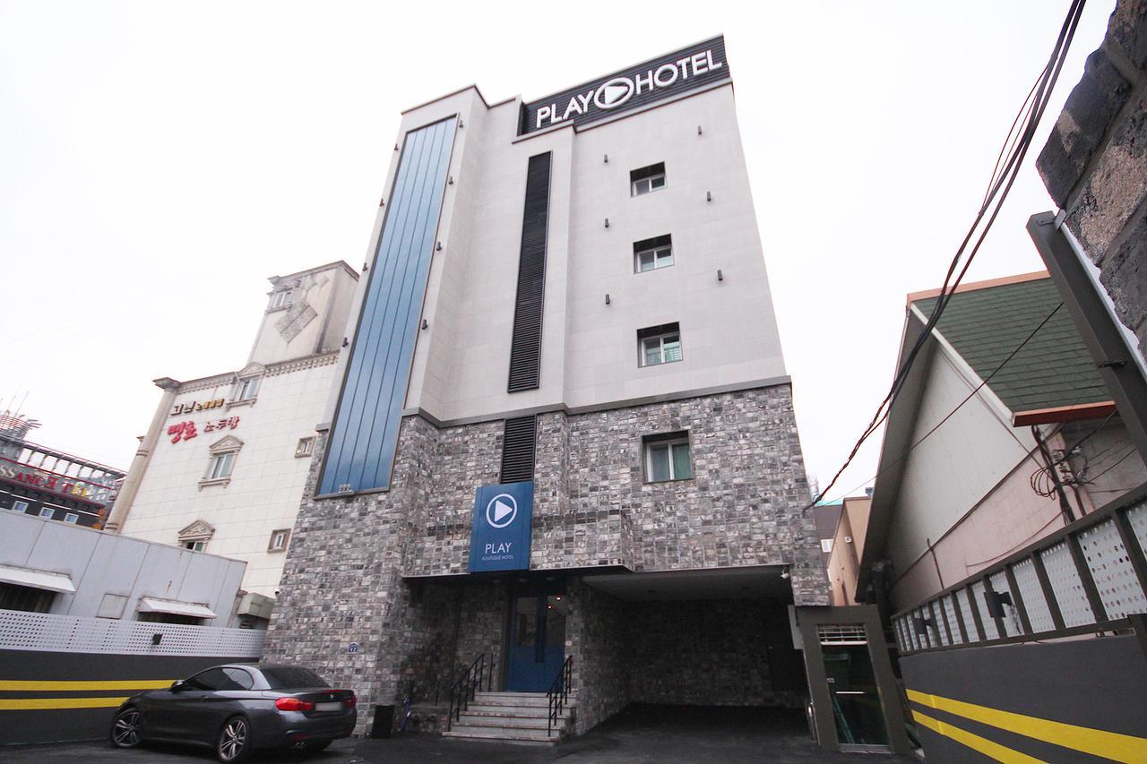 Hotel Play Пхохан Экстерьер фото