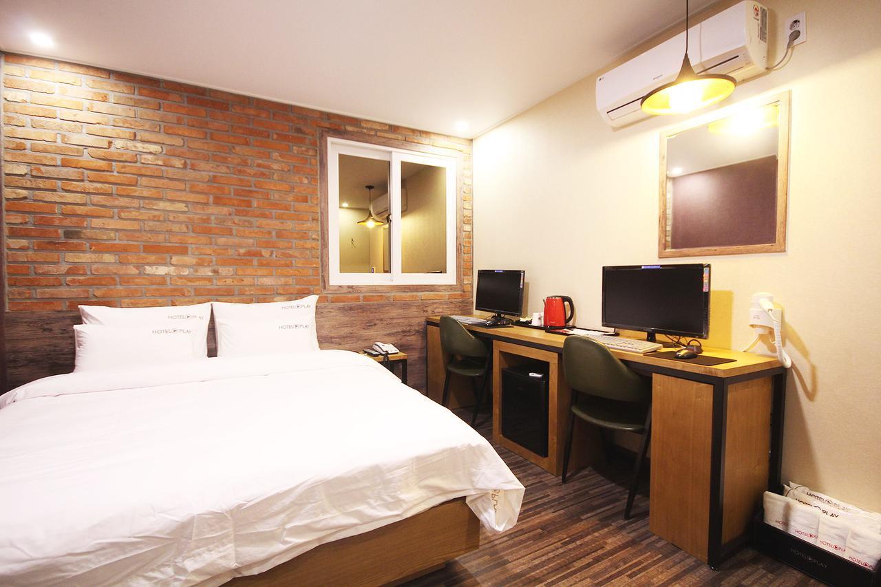 Hotel Play Пхохан Экстерьер фото